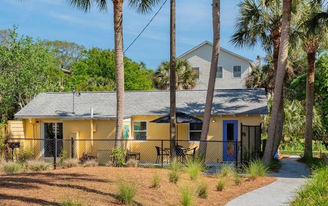 פולי ביץ' Folly Vacation Laid Back Casual Beach Bungalow 209-B מראה חיצוני תמונה