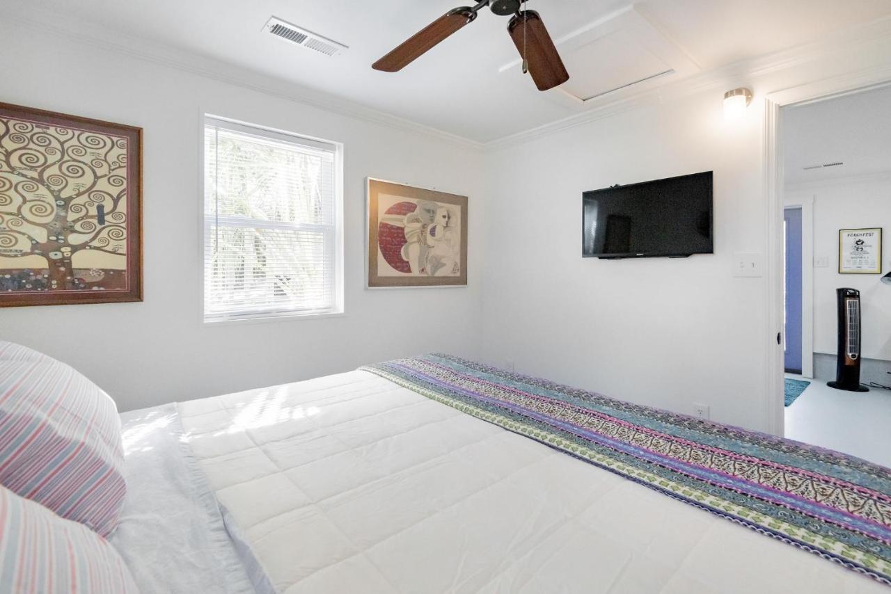 פולי ביץ' Folly Vacation Laid Back Casual Beach Bungalow 209-B מראה חיצוני תמונה